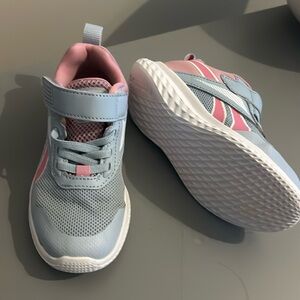 Reebok size 11 Toddler Sneakers